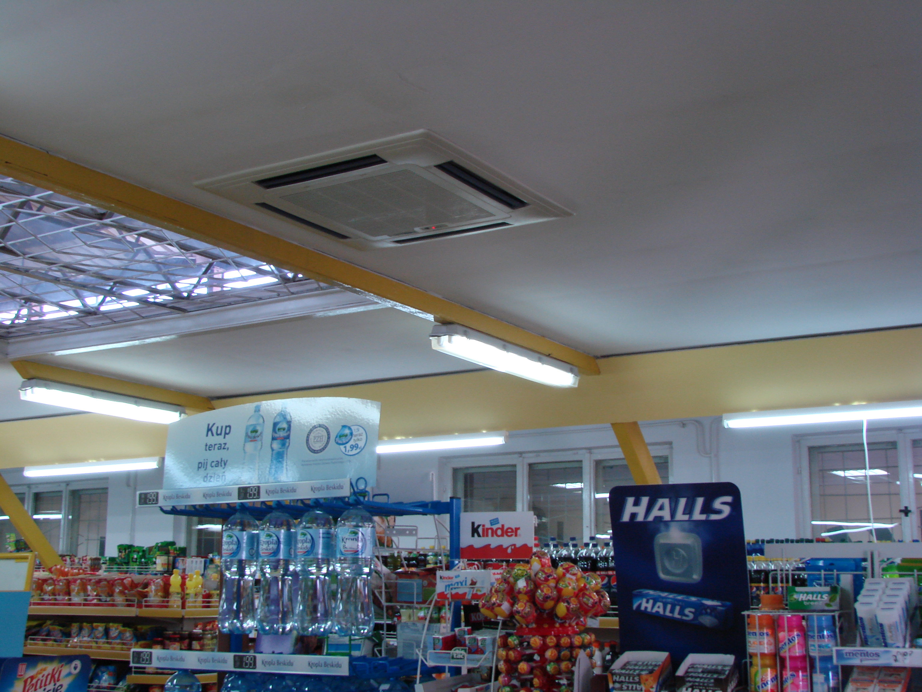 Klimatyzacja sklepu spożywczego w Nowej Dębie